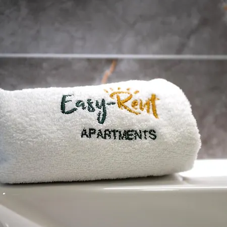 Elegant - Easy - Rent アパート *