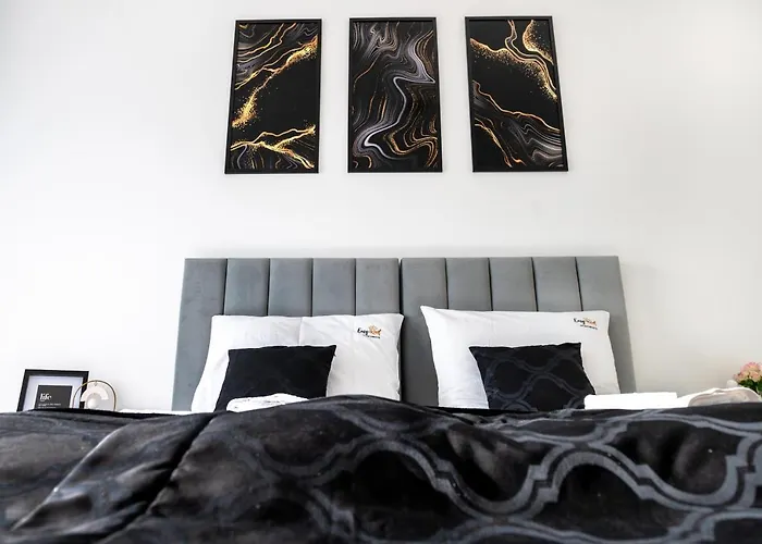 Elegant - Easy - Rent アパート *