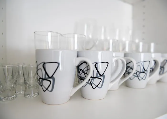 Elegant - Easy - Rent *