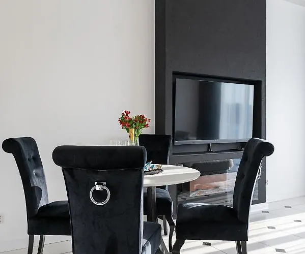 アパート Elegant - Easy - Rent