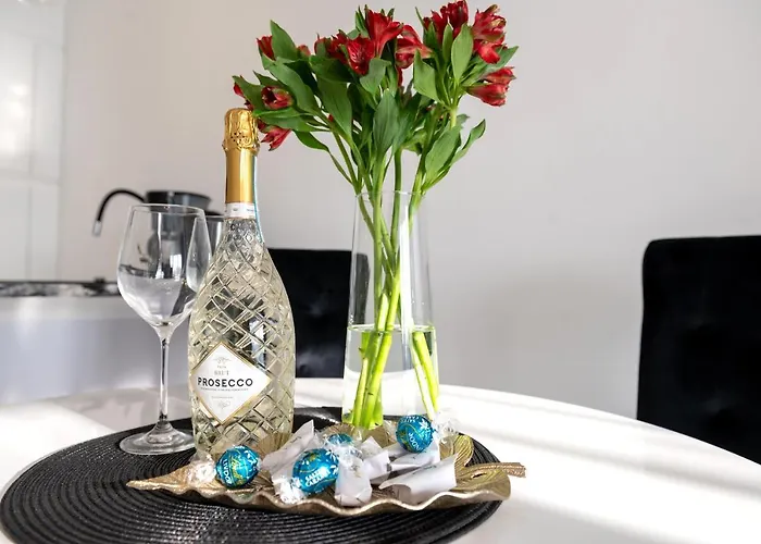 アパート Elegant - Easy - Rent *